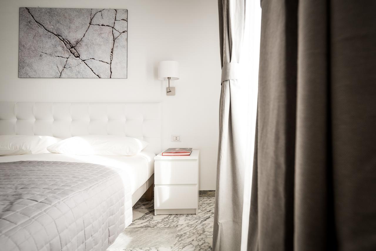Vinci House Hotel Рим Екстериор снимка